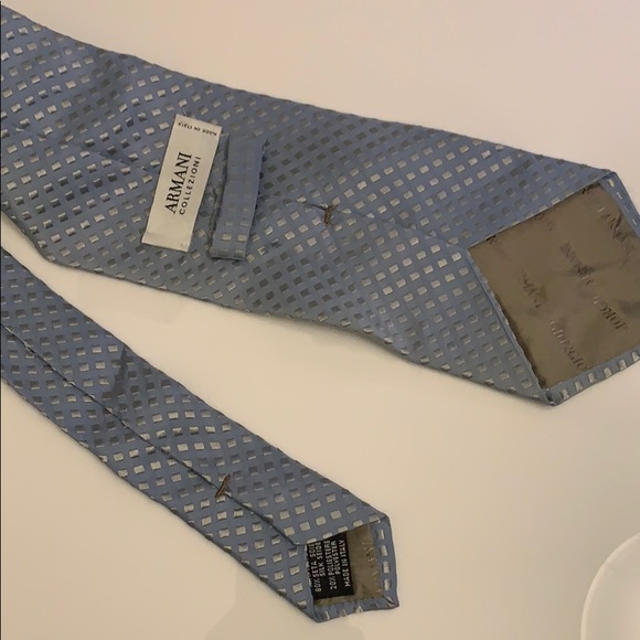 Armani tie - Picture 2 of 3